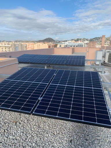 Nyp Lumina Eficiencia Energética - Paneles Solares, Cargadores Eléctricos e Iluminación Led