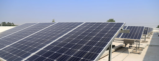 Zerinthia Battery, Instalación de placas solares